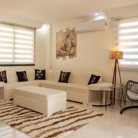 Amazing House With Shared Pool And Backyard Surrounded By Nature In Seferihisar, Izmir